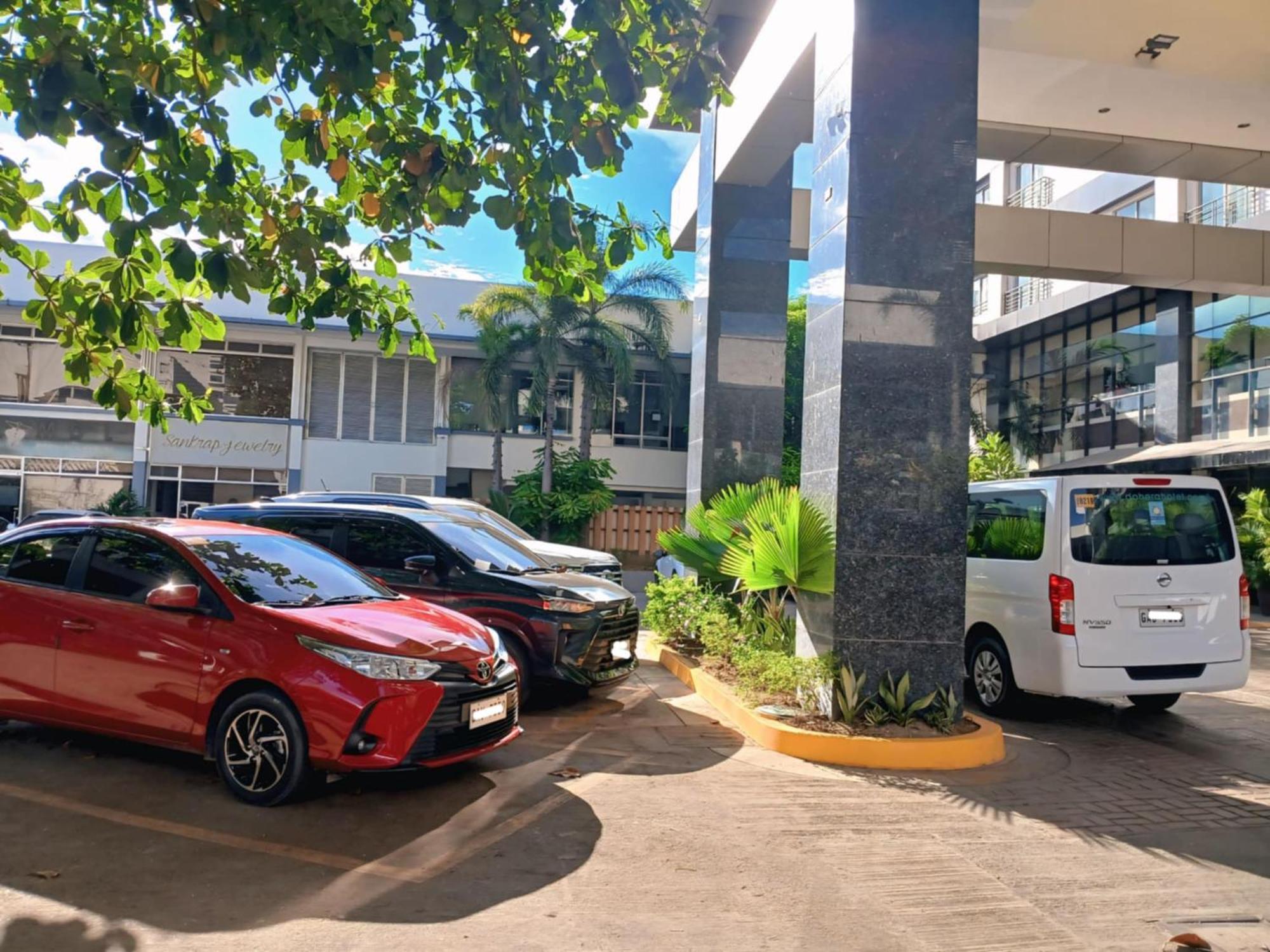 Dohera Hotel Cebu Exterior foto